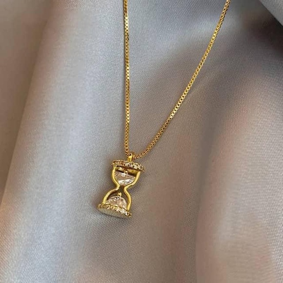 The Korean Gold Plated #Hourglass Pendant Necklace - Picture 7 of 7